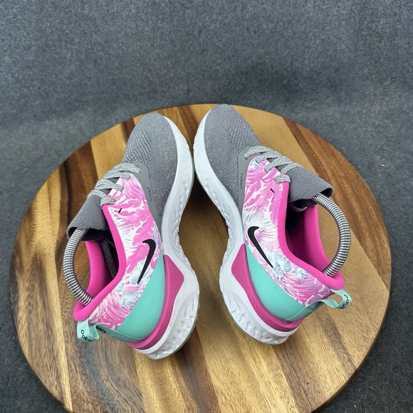 Nike Odyssey React 2 Flyknit Womens Running Shoes Size 10 Gray Pink CI7578-001 - Picture 9 of 11
